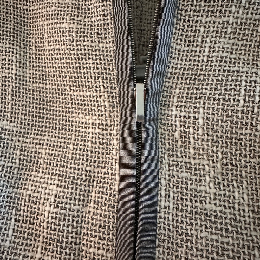 Akris Italian Silk Blend Tweed Suit Set Skirt And Blazer US Size 10 / FR size 42 - Picture 3 of 10